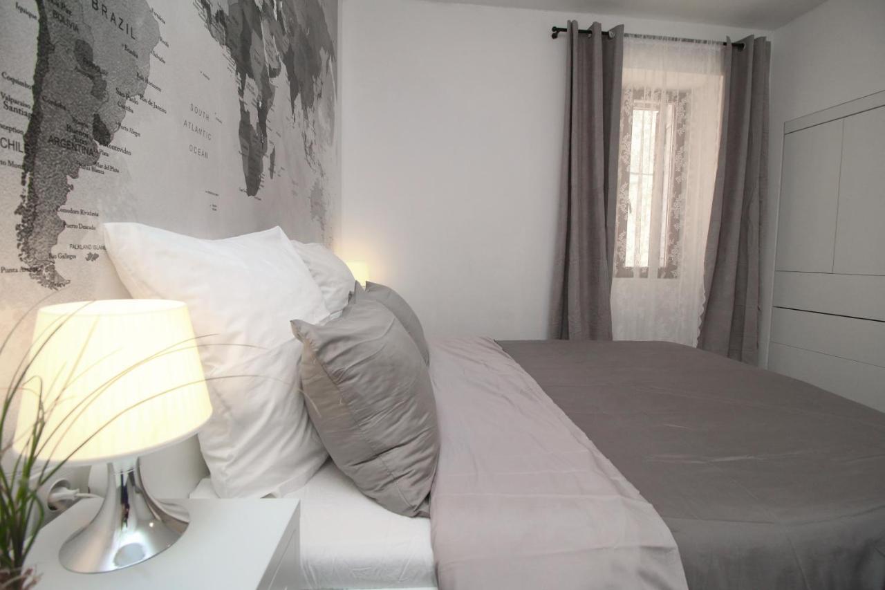 Carrera Corner Apartment Rovinj Exterior foto